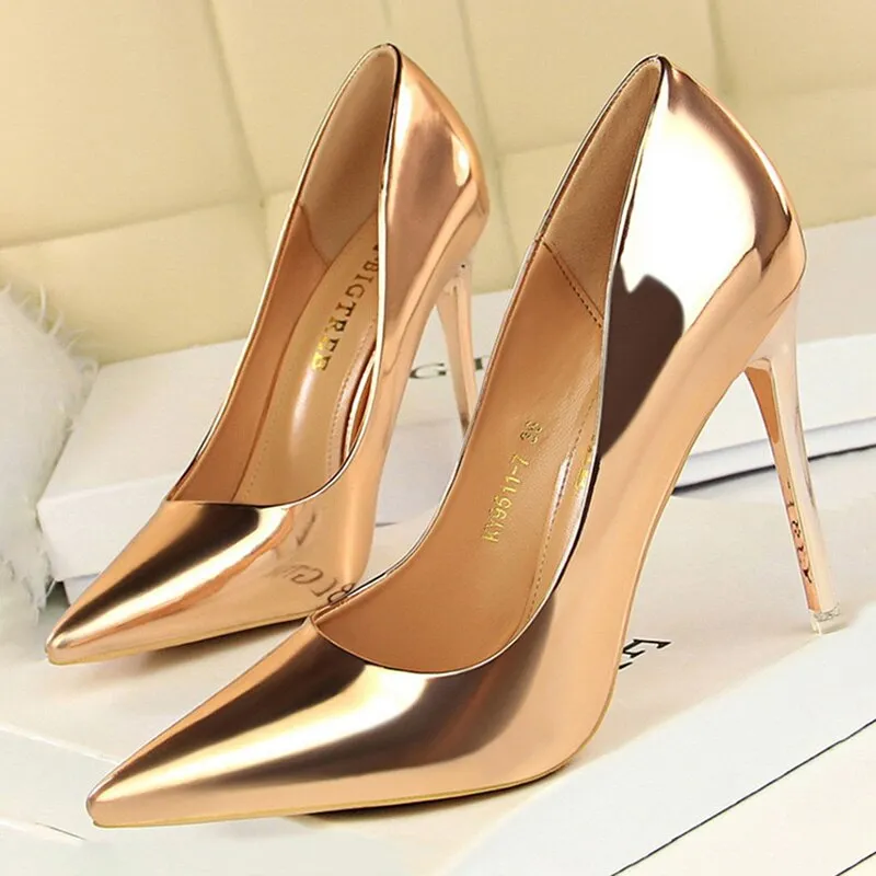 Graduation Gift Fashion Kitten Heels Patent Leather Woman Pumps Stiletto Heels 7.5 Cm 10.5cm High Heels Shoes Wedding Shoes Sexy Party Shoes