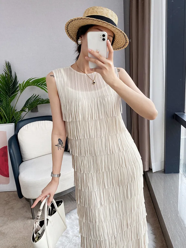 Spliced Tassel O-Neck Sleeveless Midi Dress