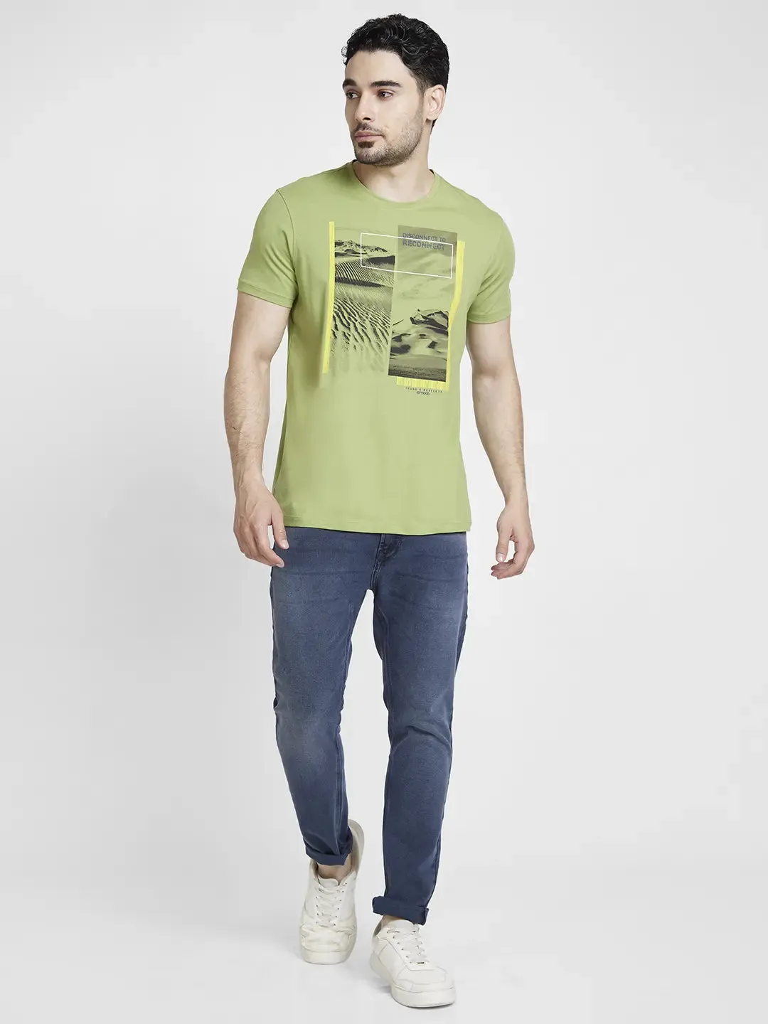 Spykar Men Dusty Pista Green Cotton Slim Fit Printed Round Neck Tshirt